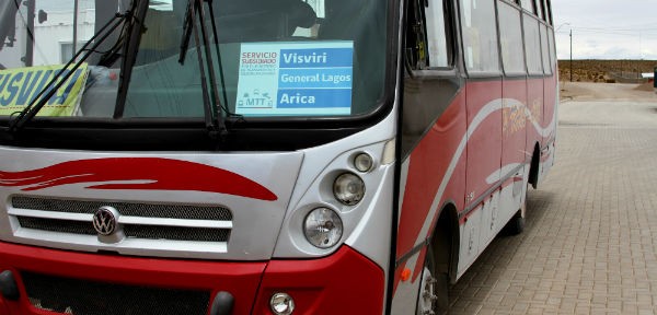 Bus de transporte subsidiado entre Visviri y Arica