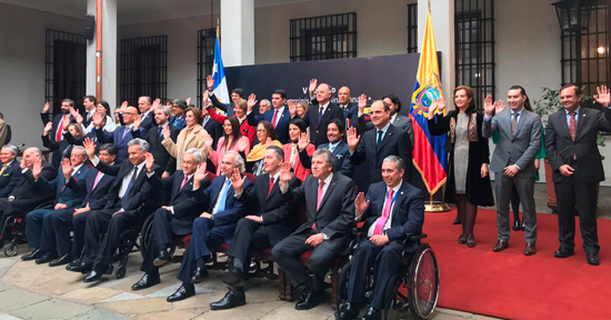 ministra-hutt-chile-ecuador-licencia-acuerdo-saludo