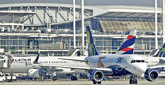Gobierno proyecta más de 600 mil viajes en avión en fiestas patrias y alista medidas para reducir congestión en los aeropuertos