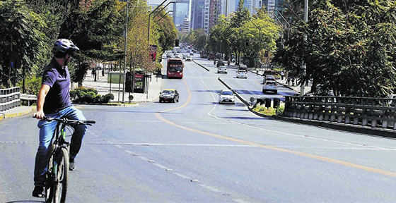 Flujos vehiculares del Gran Santiago presentan un incremento de 4,7% durante la última semana