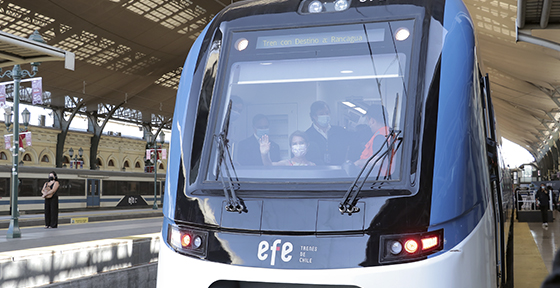 Junto a EFE presentamos los nuevos trenes del servicio Rancagua-Alameda y entregamos detalles del avance del plan Chile Sobre Rieles